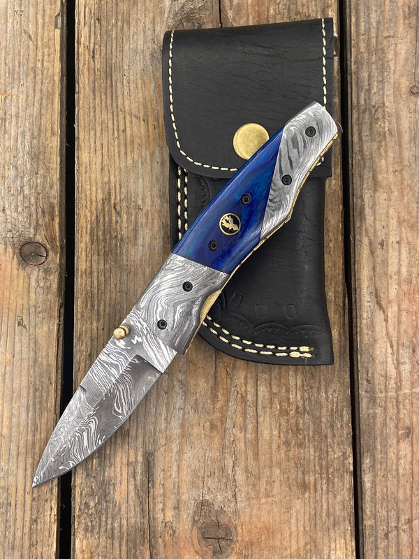 7.5" Damascus Knife, Blue Wood Handle - Elegance & Utility