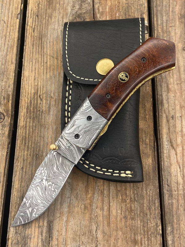 7.25" Walnut Gentleman's Damascus Folder with Leather Case