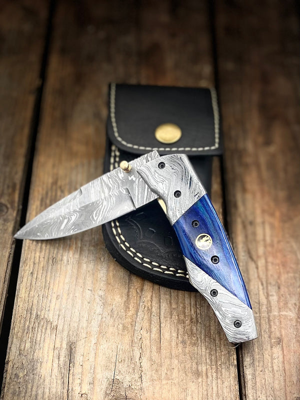 7.5" Damascus Knife, Blue Wood Handle - Elegance & Utility