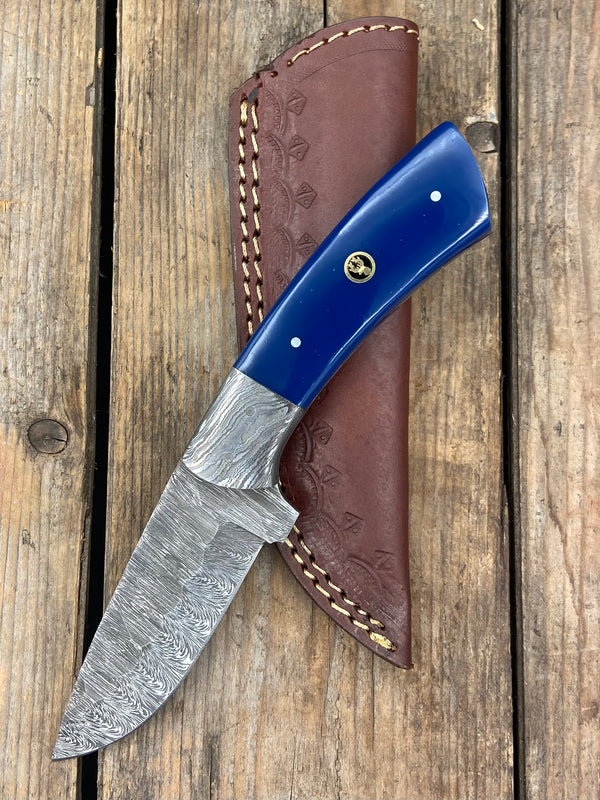 8" Blue Acrylic EDC/Skinner, Hammered Damascus