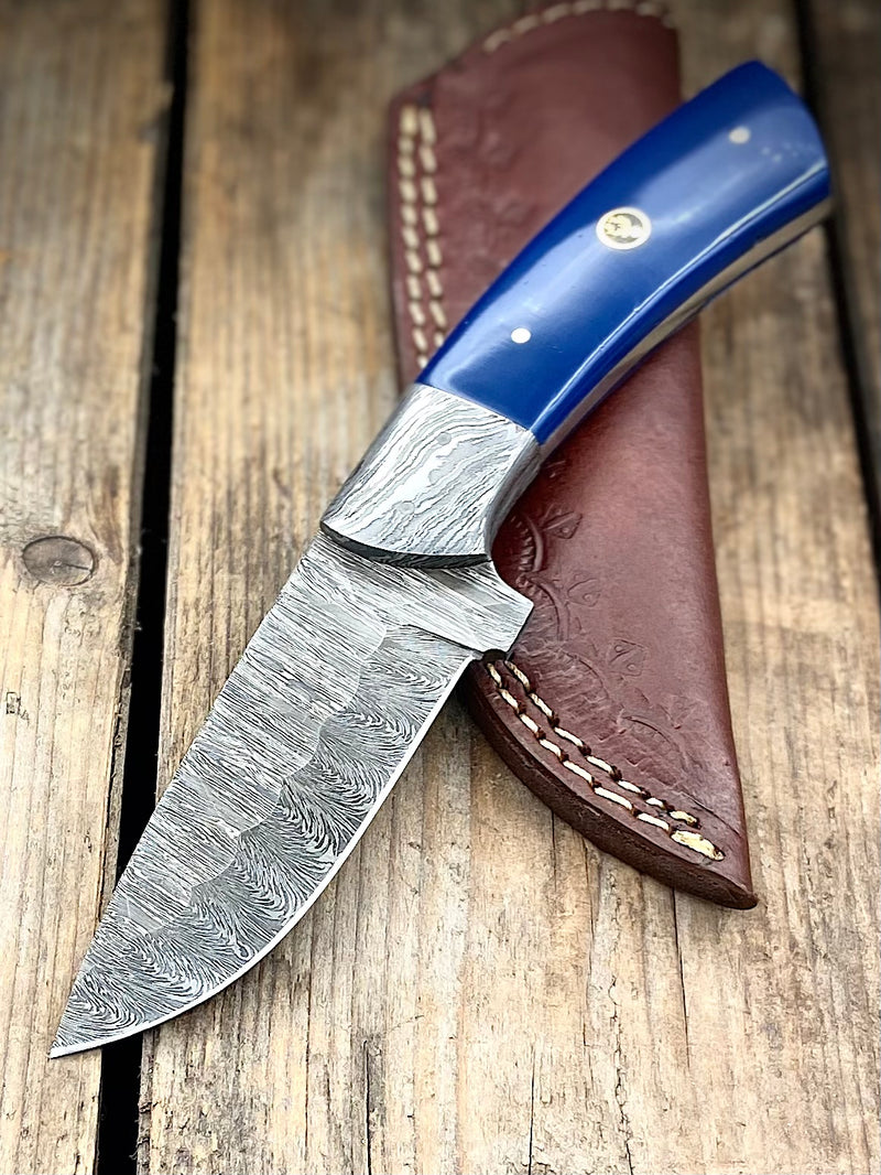 8" Blue Acrylic EDC/Skinner, Hammered Damascus