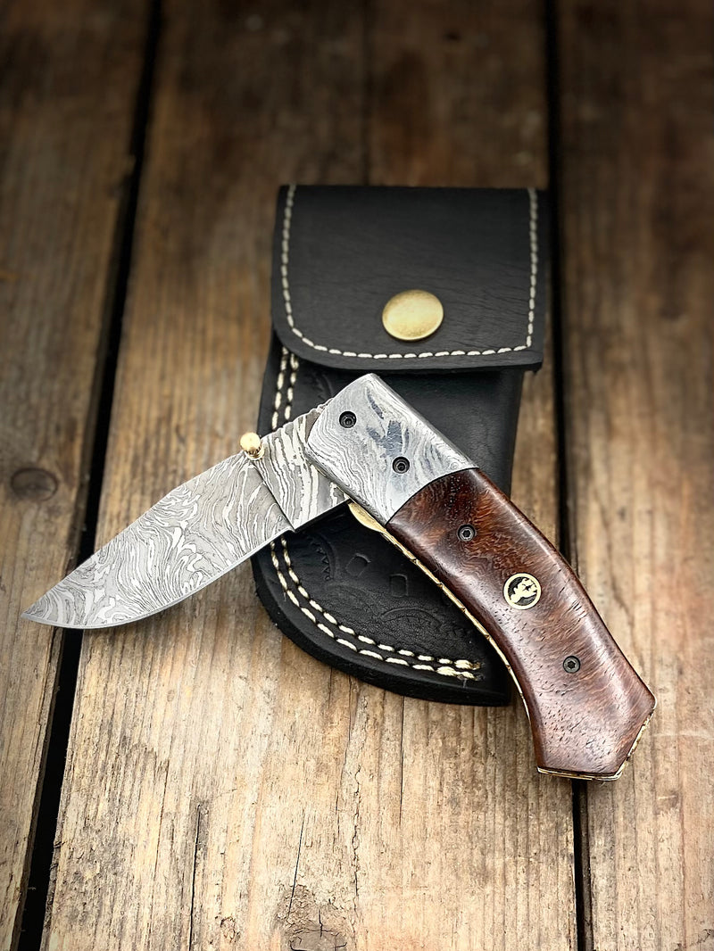 7.25" Walnut Gentleman's Damascus Folder with Leather Case